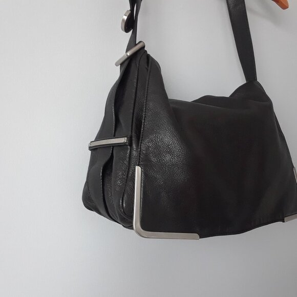 Kenneth Cole Leather Messenger Shoulder Bag - Picture 3 of 16